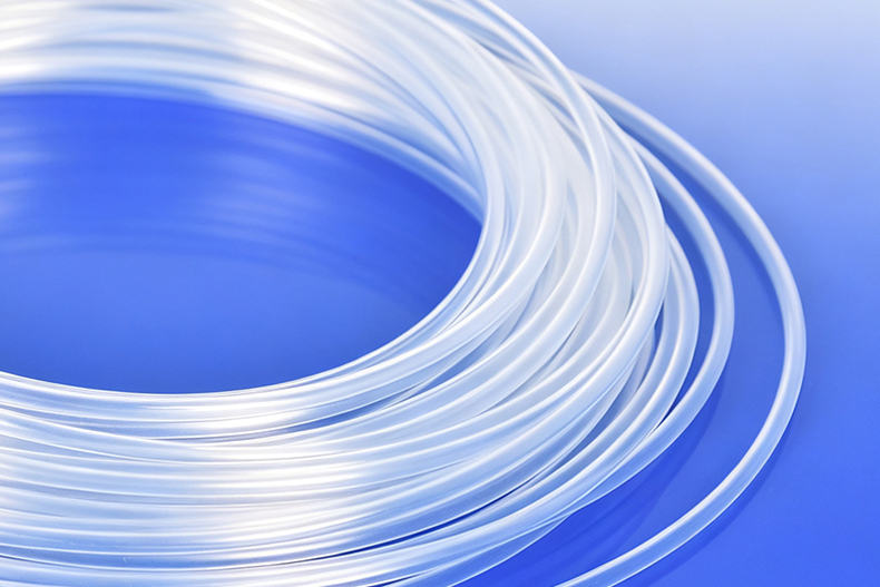 RUNZE transparent PFA tube for high-purity fluid transfer
